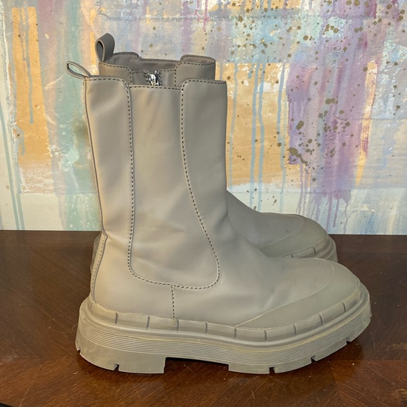Zara Rubberized Platform Ankle Boots Khaki Green 3112/710 Women’s EU 41/ US 10 - Picture 1 of 7